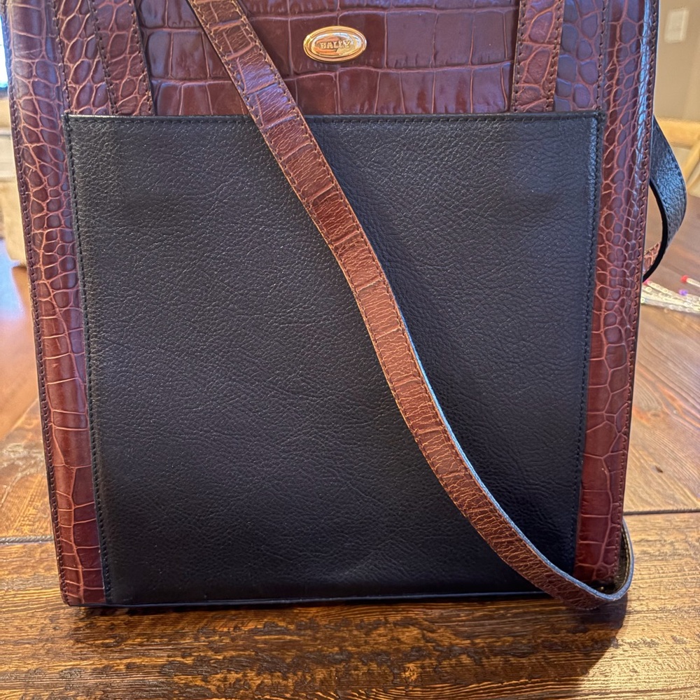 Bally Black and Brown Leather Bag